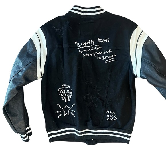 Men’s First Row Varsity Denim Stretch Jacket Buckle Sold Out NWOT Size Large - Picture 4 of 7